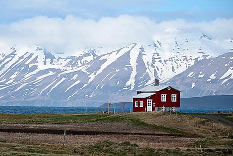 Jun 10, 26 - Akureyri