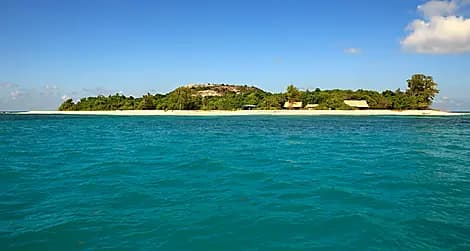 Jan 19, 27 - Cousin Island