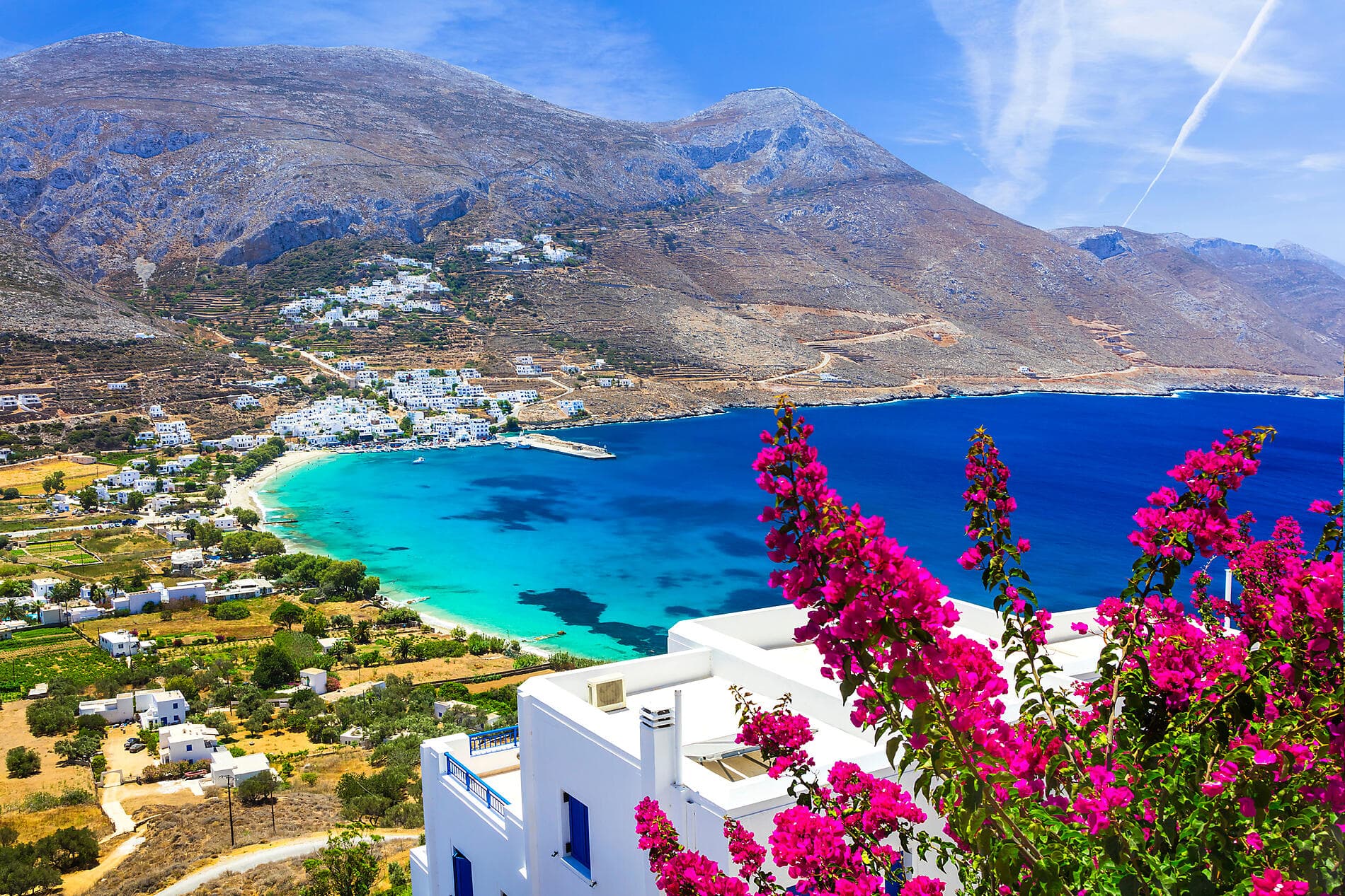 A Symphony at Sea: The Musical Traditions of Greece 
