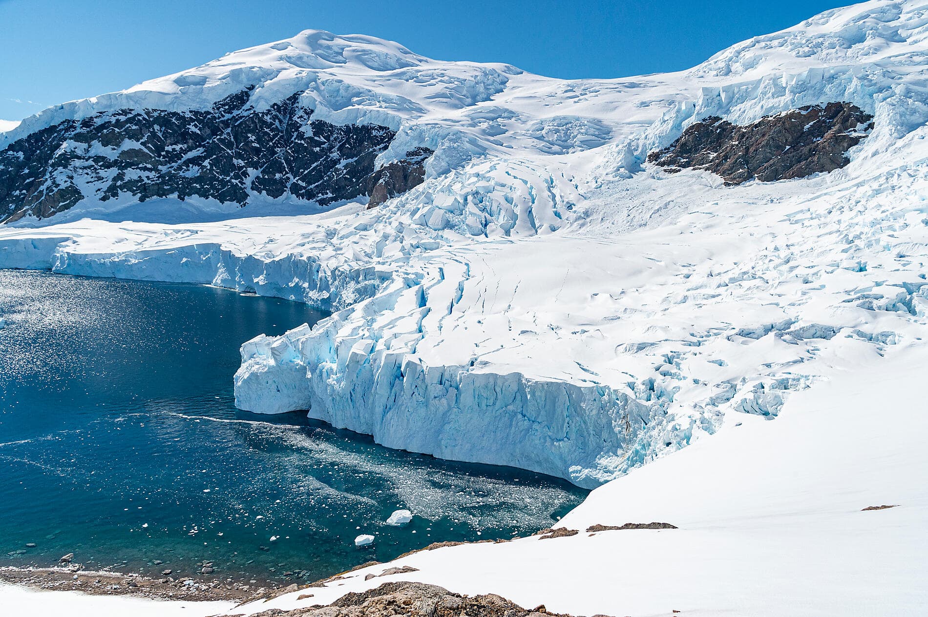 Journey to Austral Lands and Valdes Peninsula 