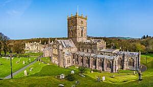 Discover St David
