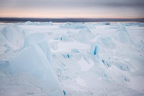Mar 8, 28 - Endurance wreck site