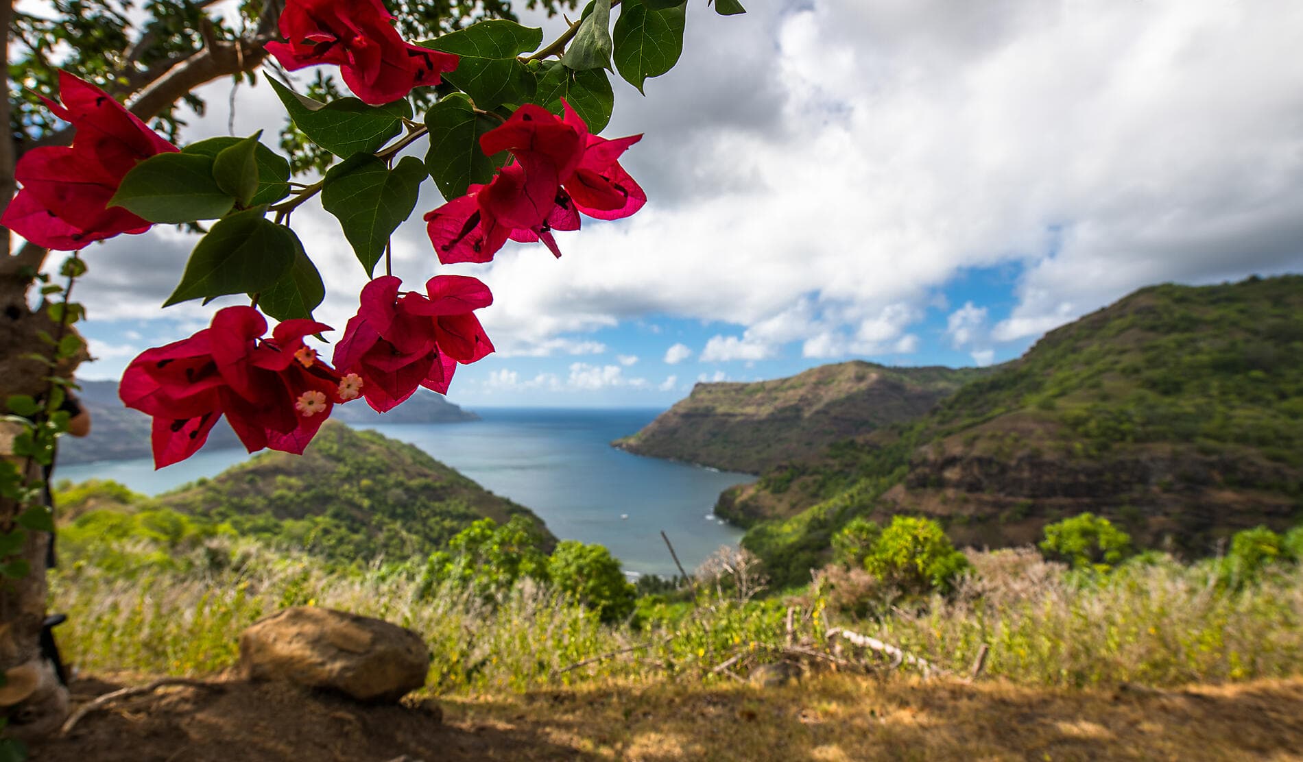 Polynesian Bliss: Marquesas and Tuamotu 