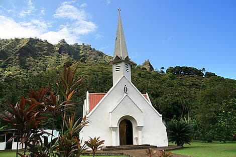 Oct 14, 26 - Omoa, Fatu Hiva Island