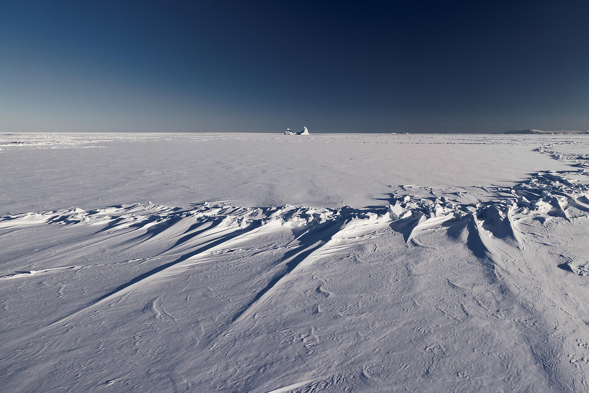 No-2065_CC050425_navigation-glace©StudioPONANT_MorganeMonneret.jpg