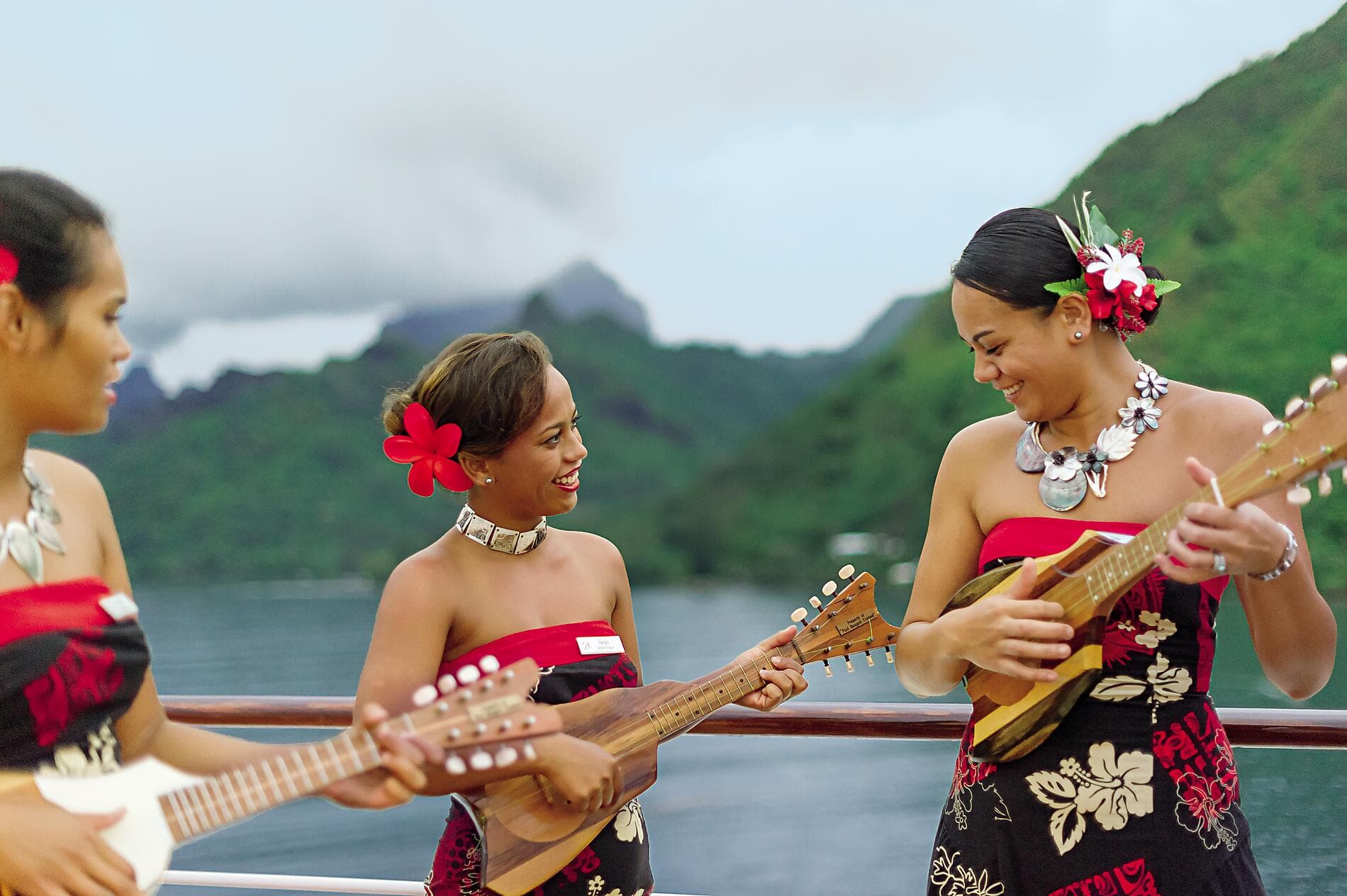 Secret Polynesia: Unexplored Tuamotu, the Marquesas Islands and the Society Islands