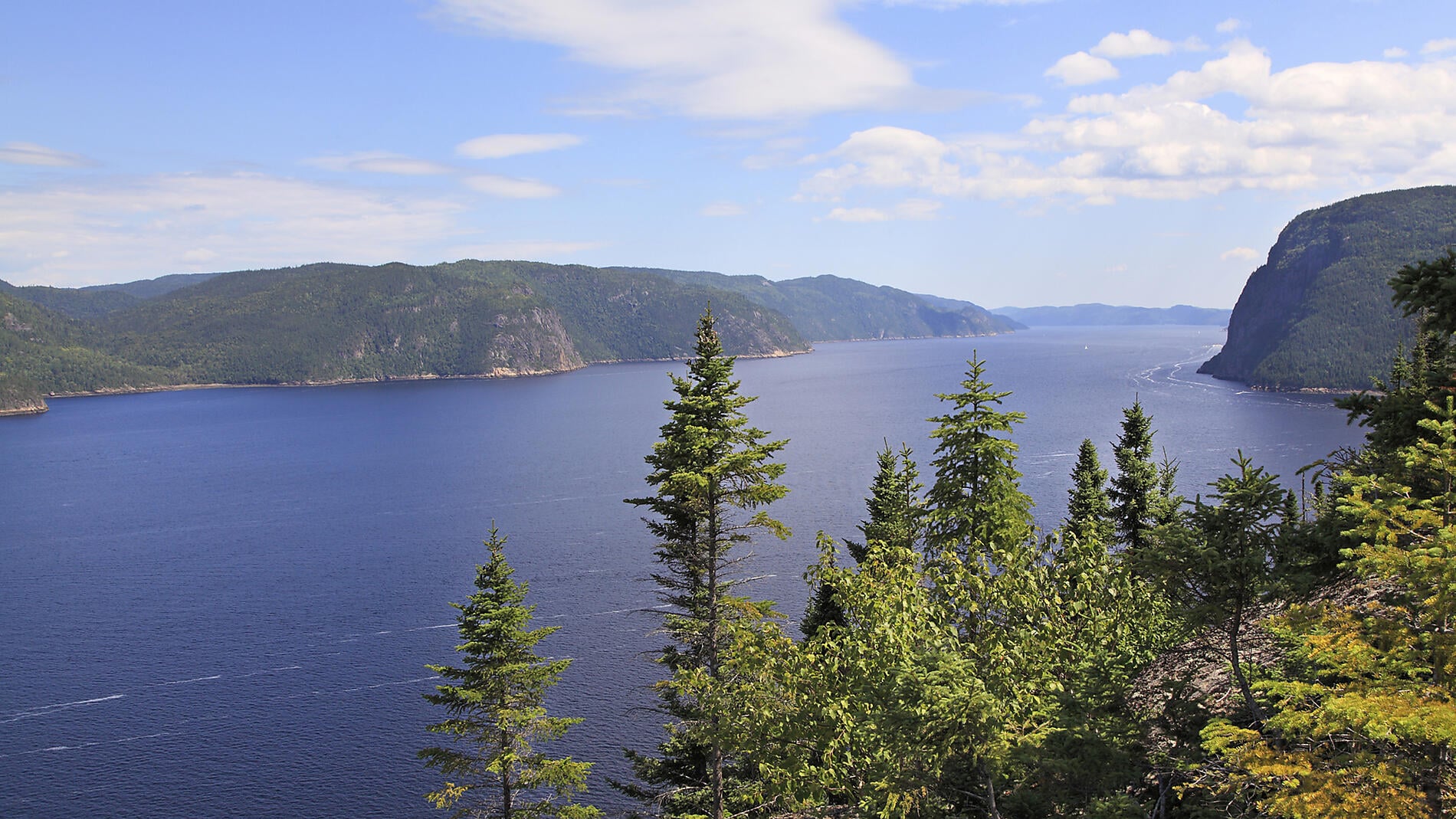 Exploration along Saint Lawrence Exploration along Saint Lawrence