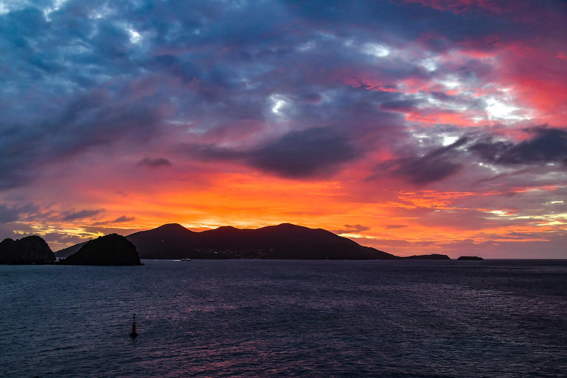 History and culture visiting Caribbean jewels