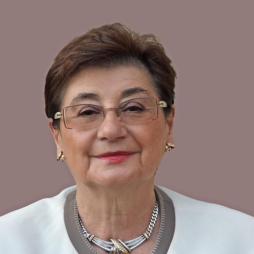 AMH 1.jpg