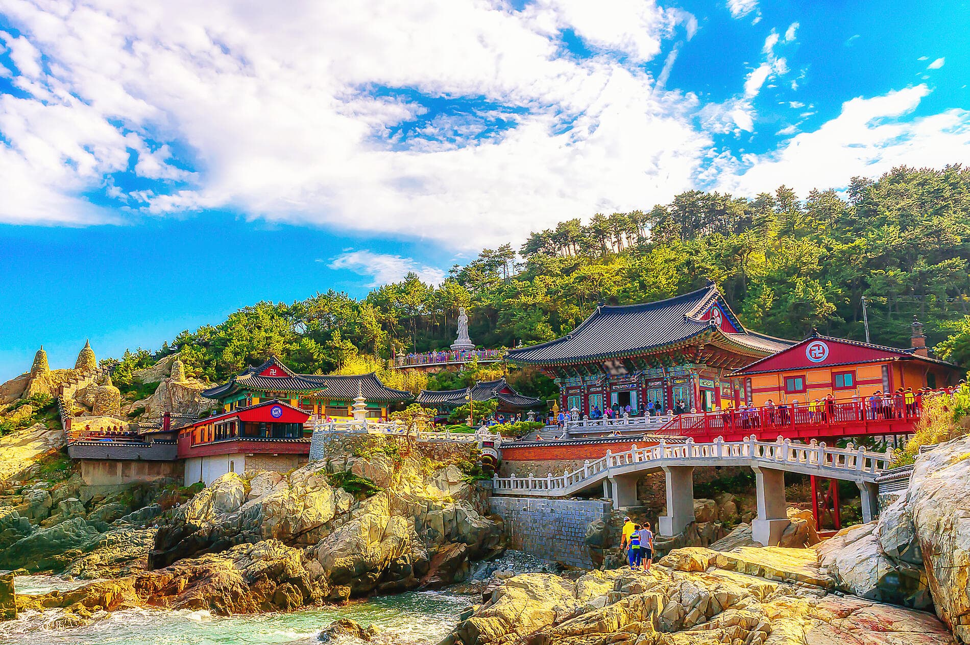 Treasures of Japan and South Korea by Sea – with Smithsonian Journeys